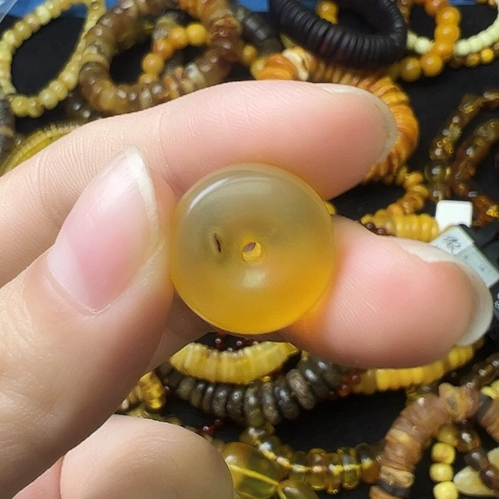 非金属意臻珠宝天然手串