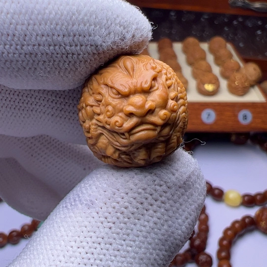 猴头核桃把件精工鸿福貔貅18