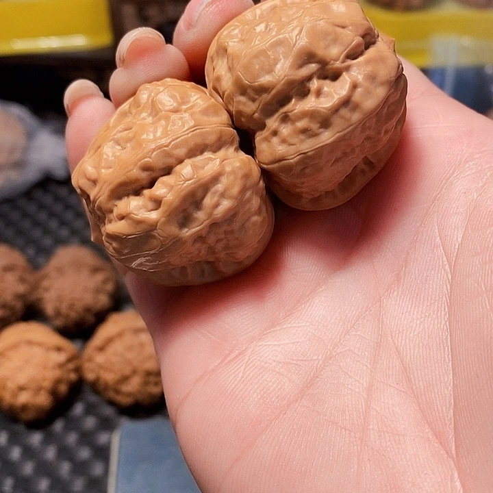 吊坠文玩核桃蛤蟆头，边37