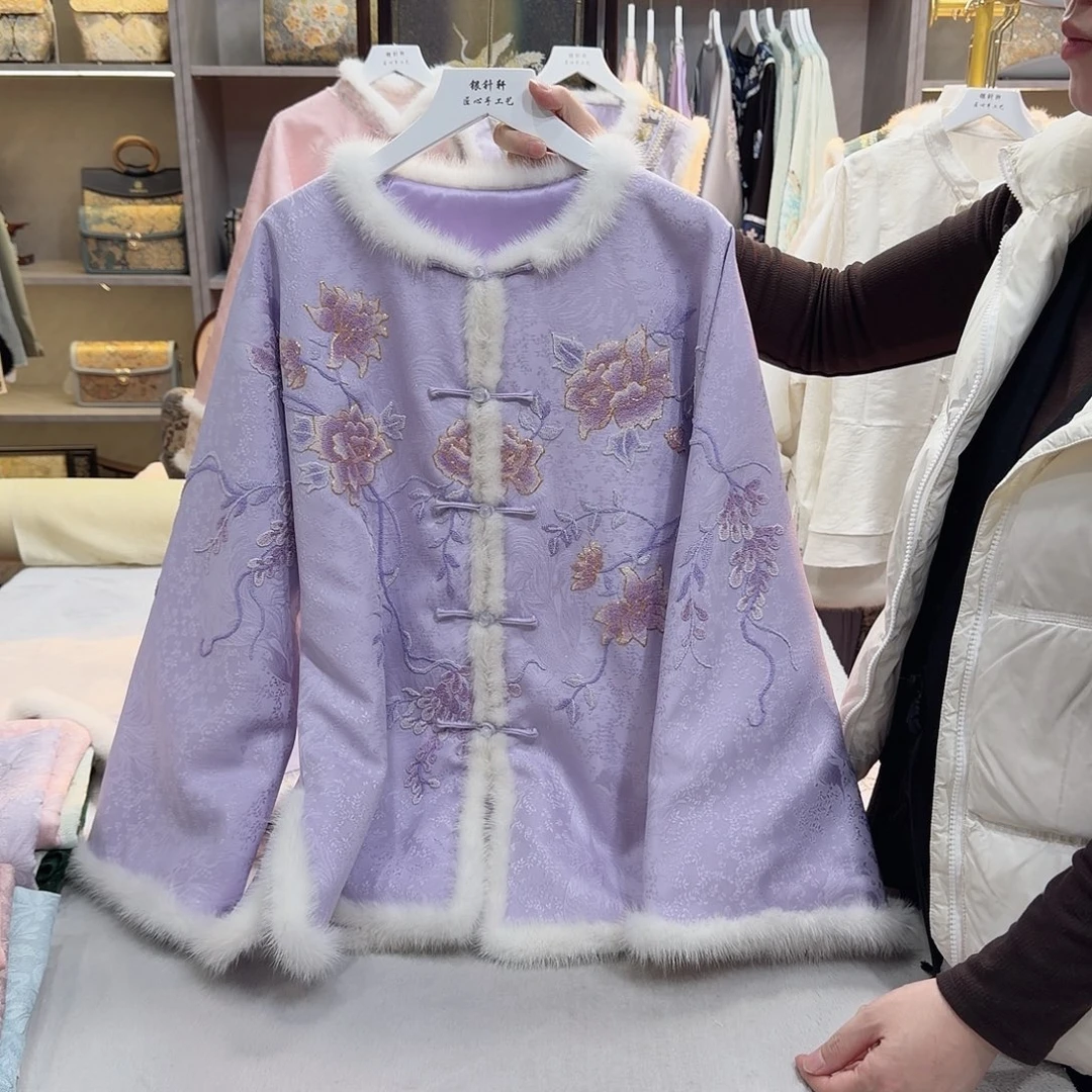 牡***丹非议和建议都要被采纳