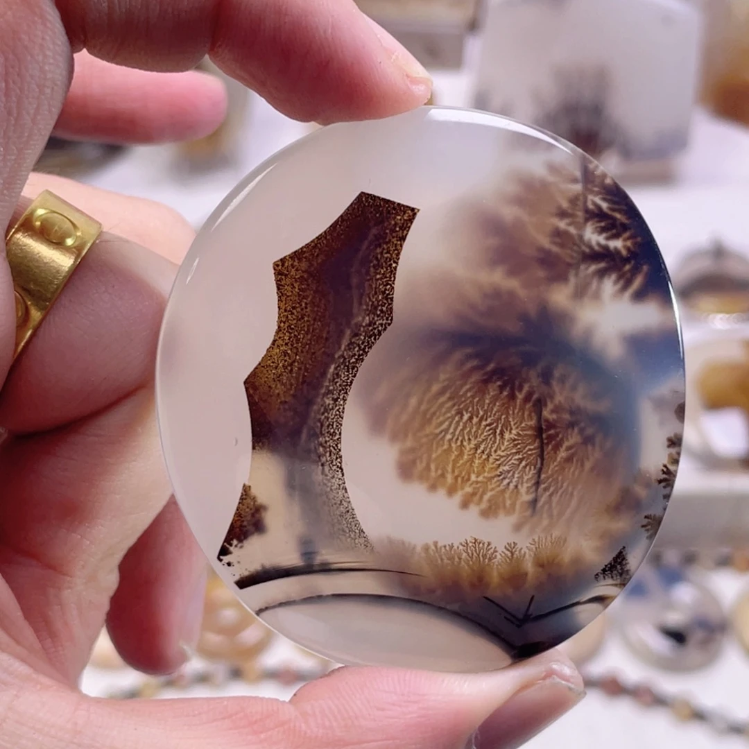 玛瑙/玉髓未镶嵌珠宝奇石