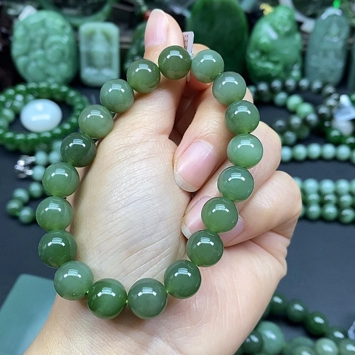 和田玉未镶嵌珠宝奇石