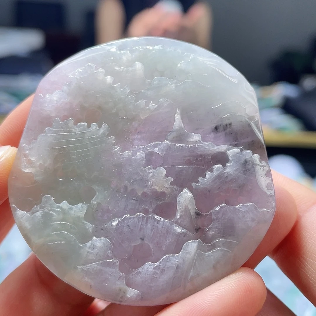 颈饰未镶嵌翡翠一个