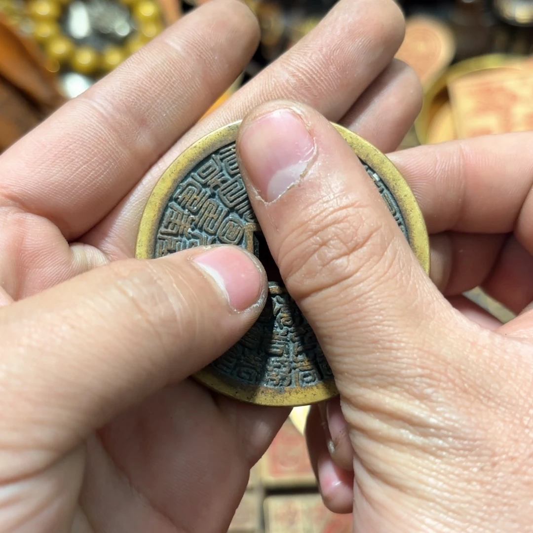 铜器摆件收收藏藏