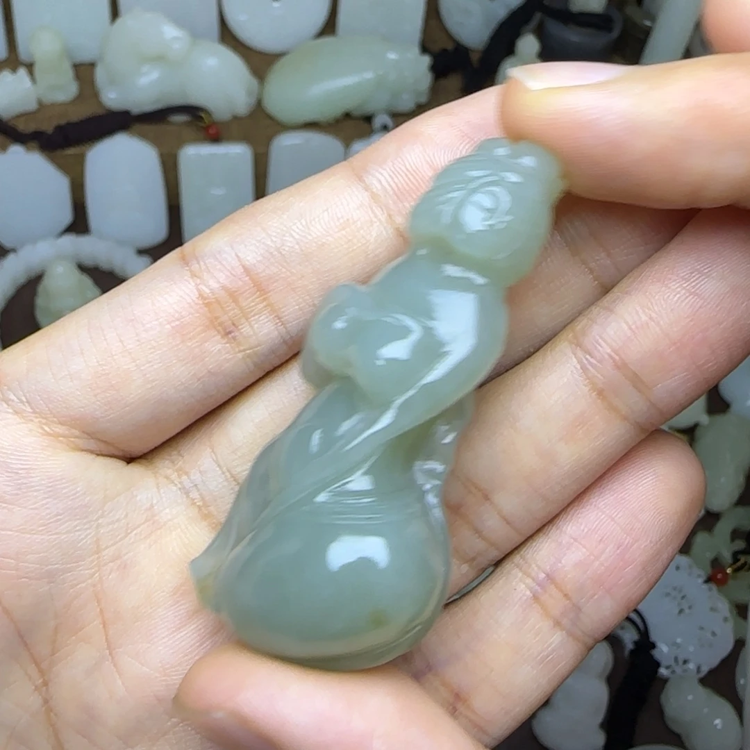 未镶嵌和田玉挂件