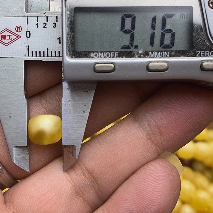 未镶嵌琥珀裸石60号9.1*7.9微瑕