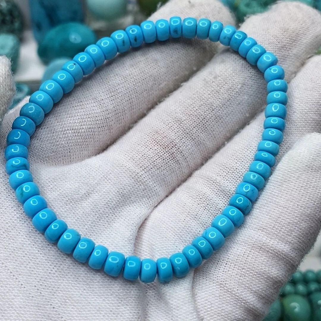 玉***川绿松石未镶嵌天然原矿 带武汉地大证书