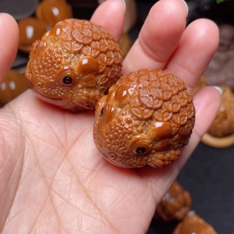 【闪购商品】手串/手链橄榄核37左右金币金蝉手球