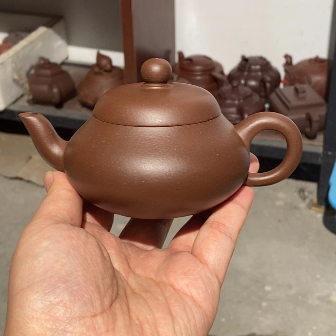 茶壶紫砂紫砂壶。紫砂壶