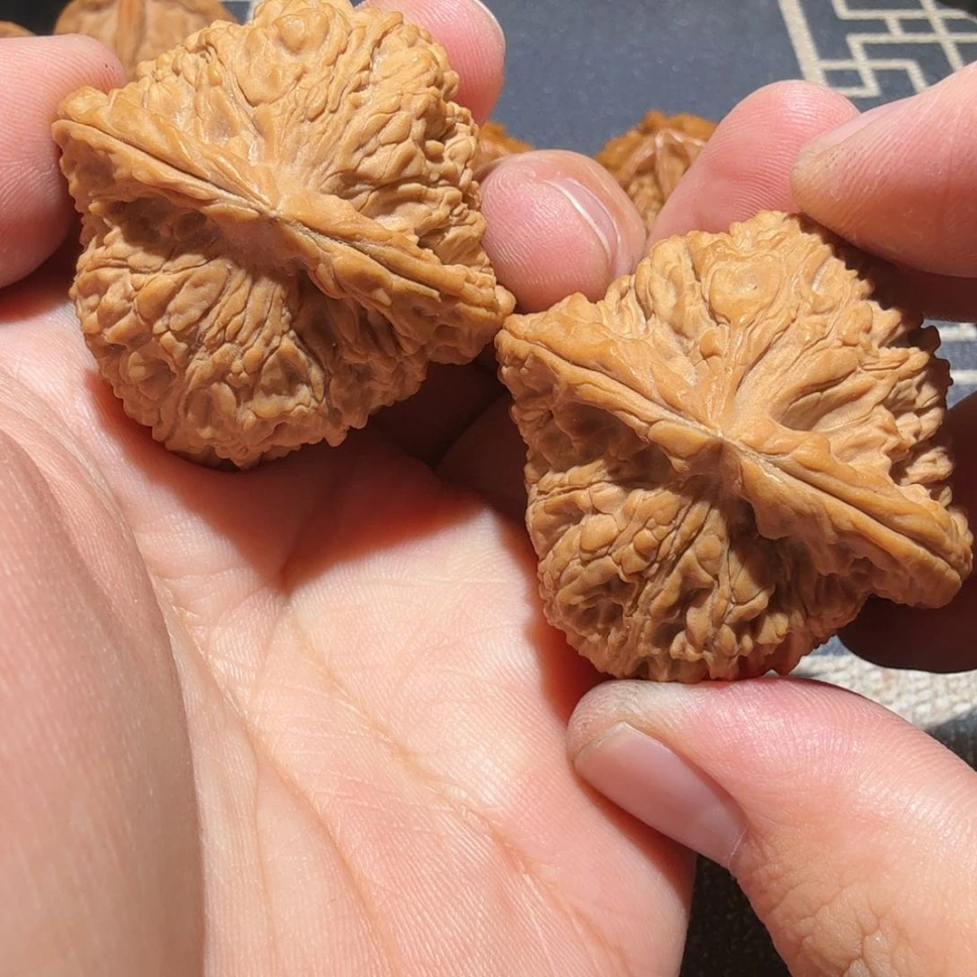 文玩核桃把件南疆