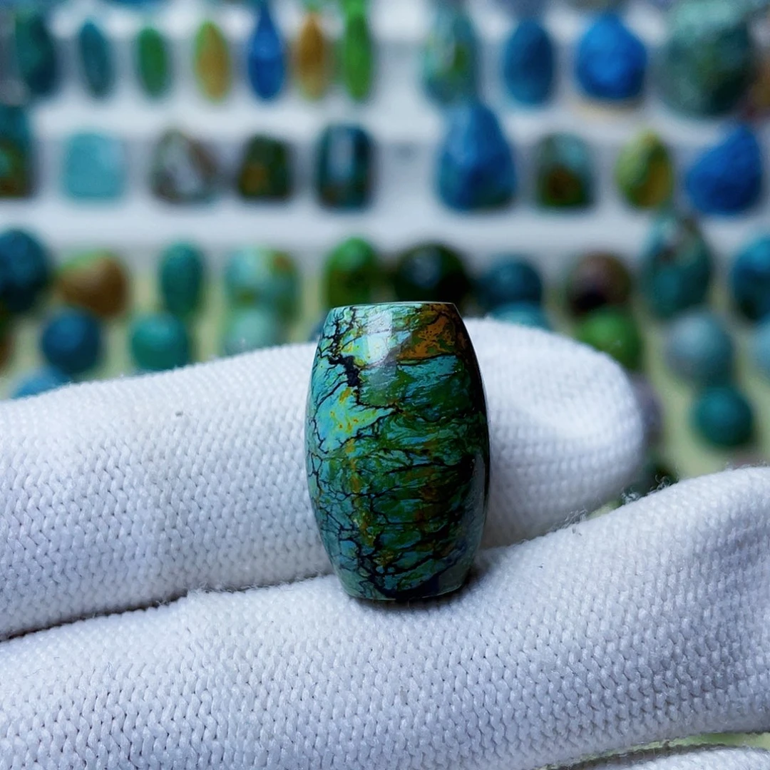 绿松石未镶嵌桶珠