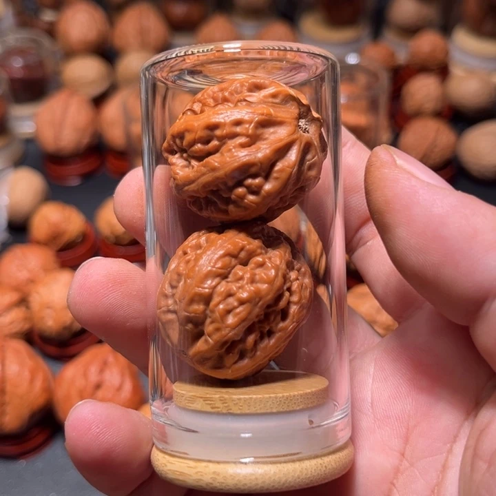 国***原文玩核桃吊坠文玩