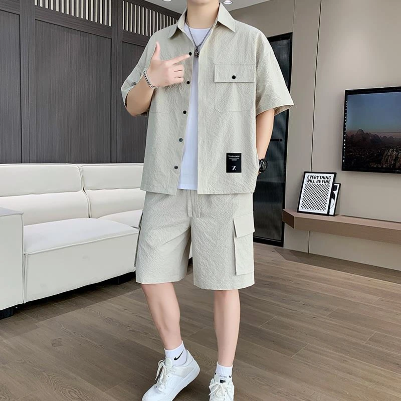 高端工装衬衫套装男士夏季薄款两件套冰丝短袖短裤穿搭一整套男装