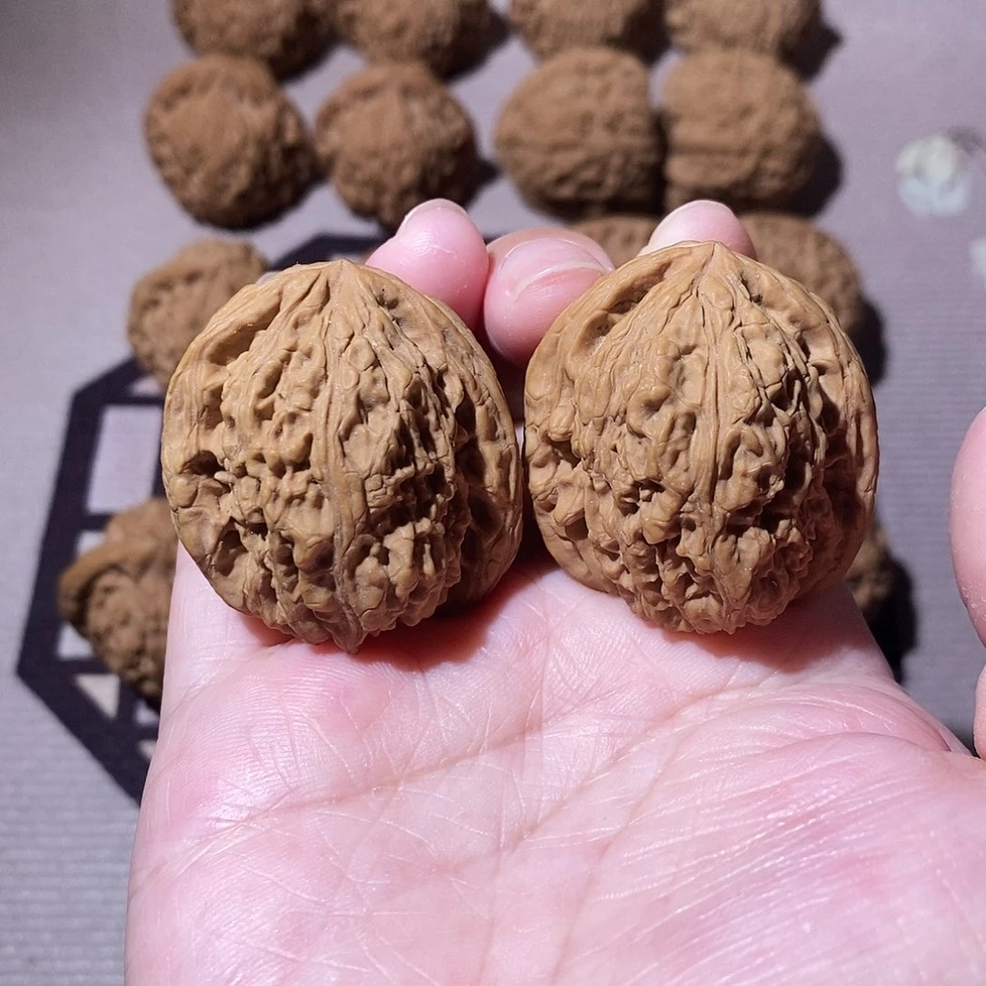 文玩核桃吊坠35南将257