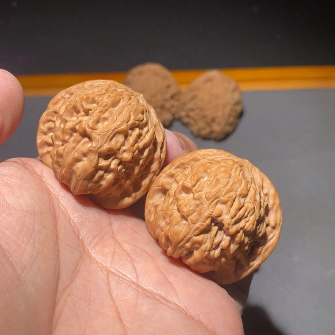 文玩核桃把件39山西磨盘全品