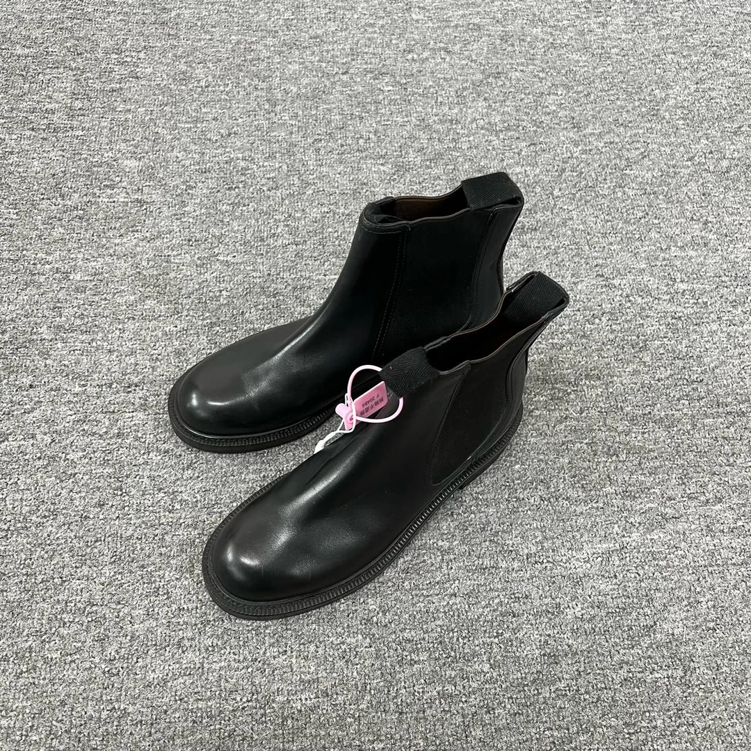 99新 AMIPARIS celine 黑色切尔西靴39码