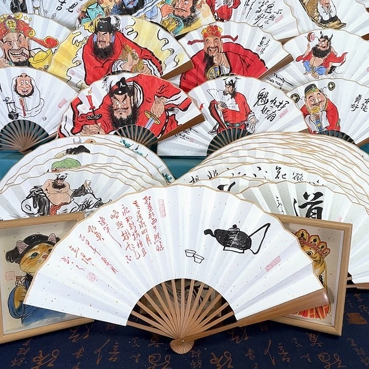用***3国画手绘折扇一把