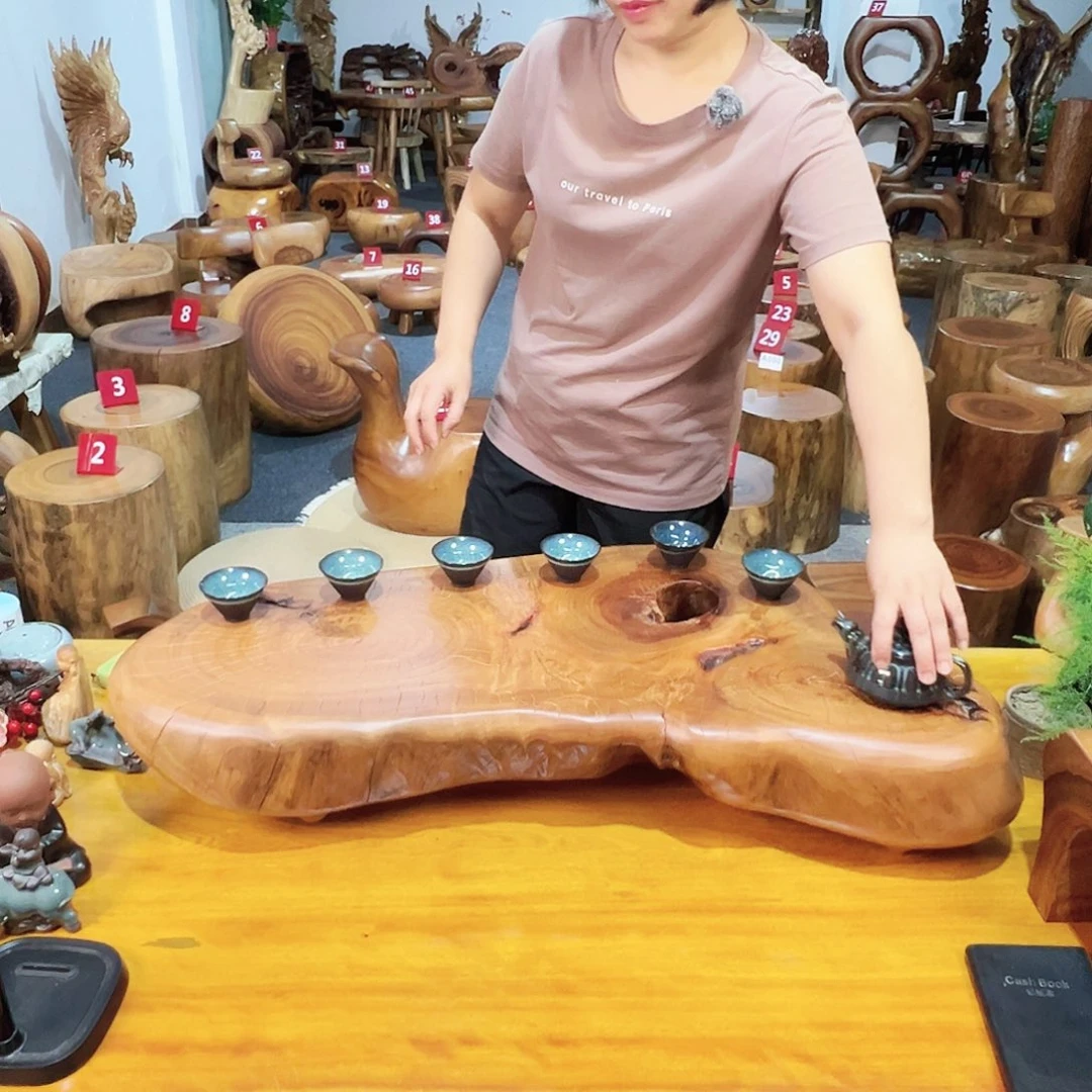 号香樟木尺寸：90-42-15cm