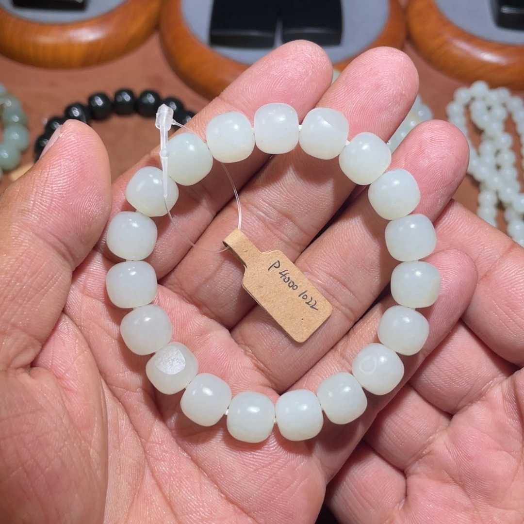 和田玉未镶嵌手链