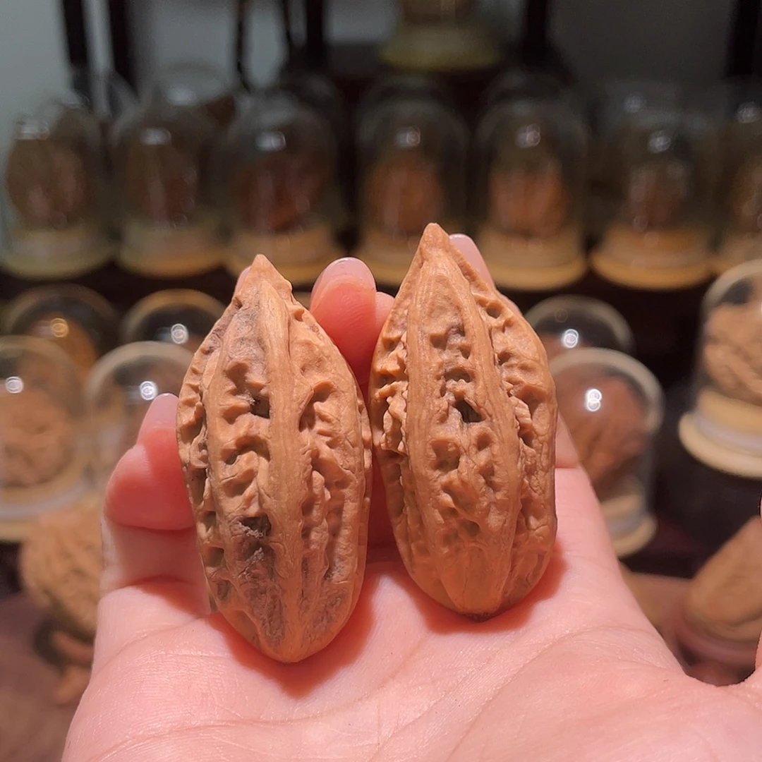 文玩核桃吊坠瓜条13