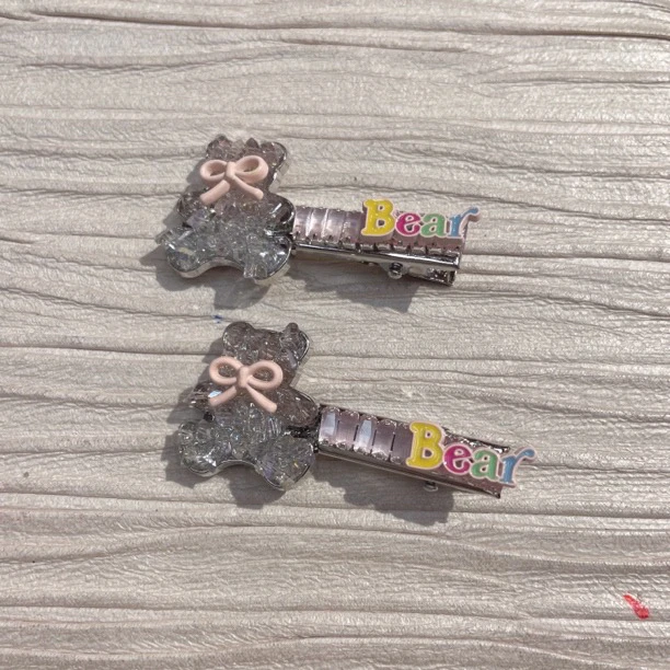 15491 碎碎小熊粉色蝴蝶结鸭嘴夹 一对装