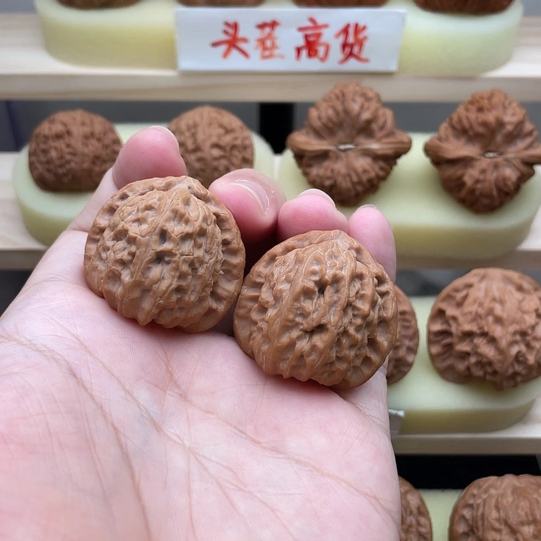 吊坠文玩核桃全品三角白36➕交友价