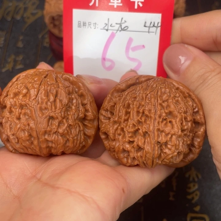 吊坠桃核文玩的好