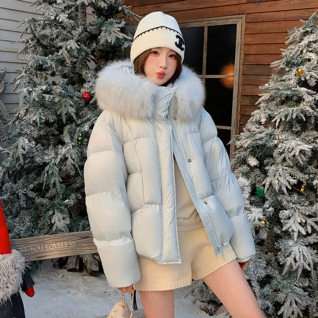 真毛领羽绒服女款2025冬季新款加厚白鸭绒宽松面包服时尚短款外套