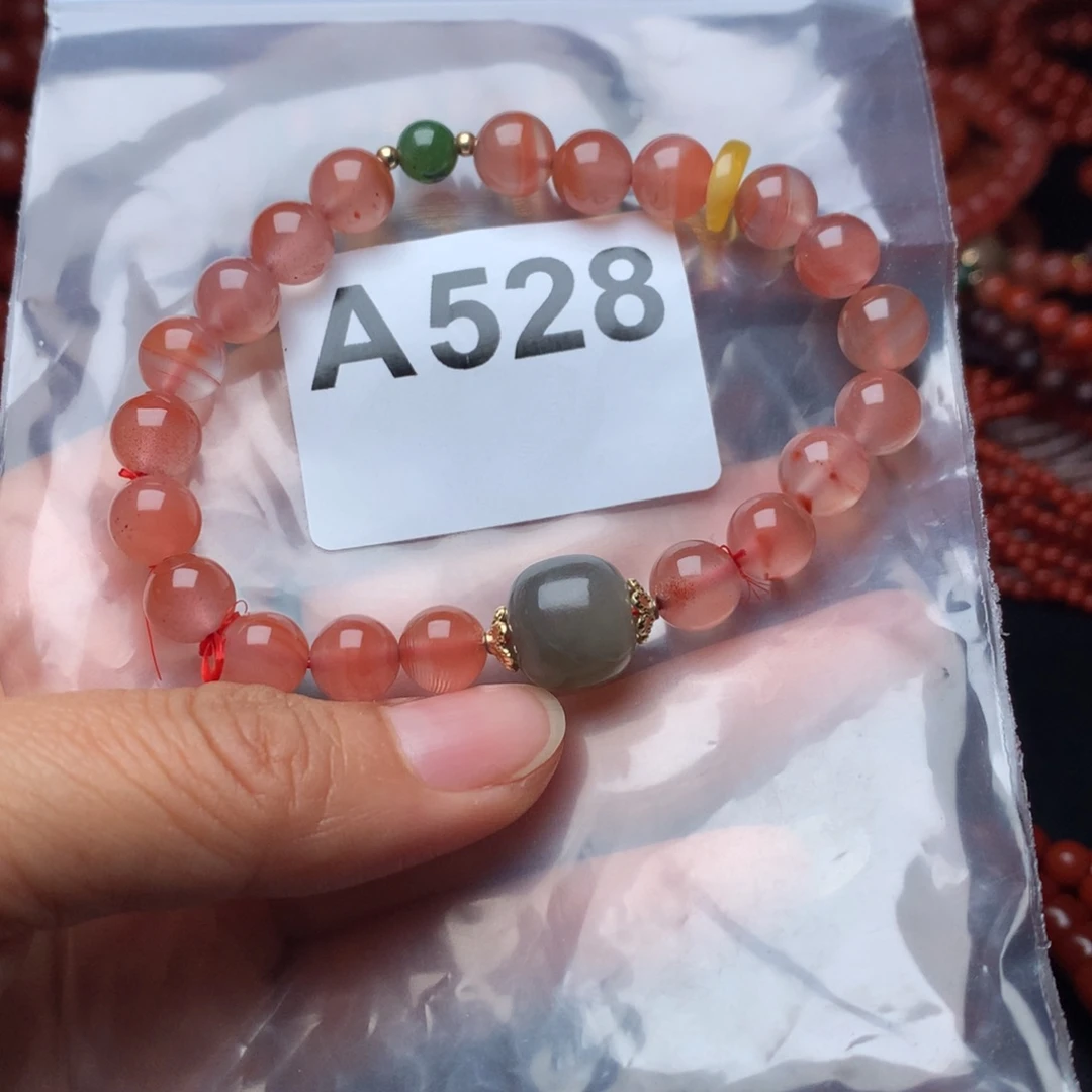 淇***i南红玛瑙未镶嵌单圈