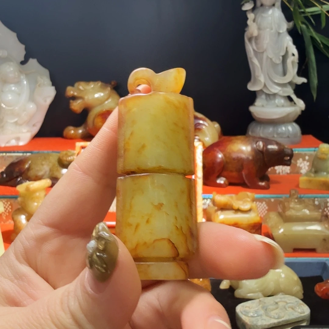 和田玉（糖玉）未镶嵌挂件