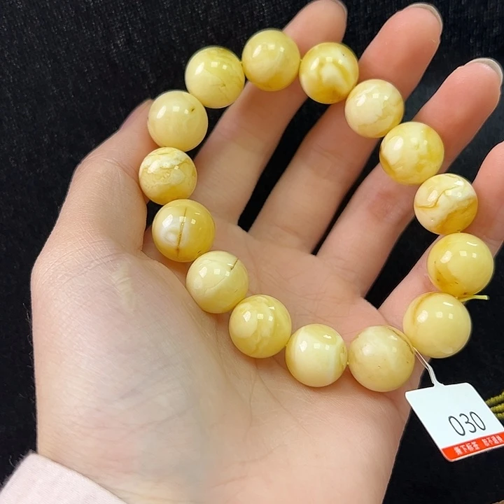 未镶嵌琥珀珠宝奇石