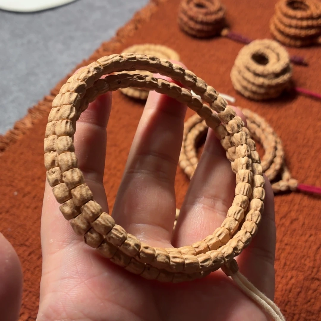 柏香籽/百香籽吊坠