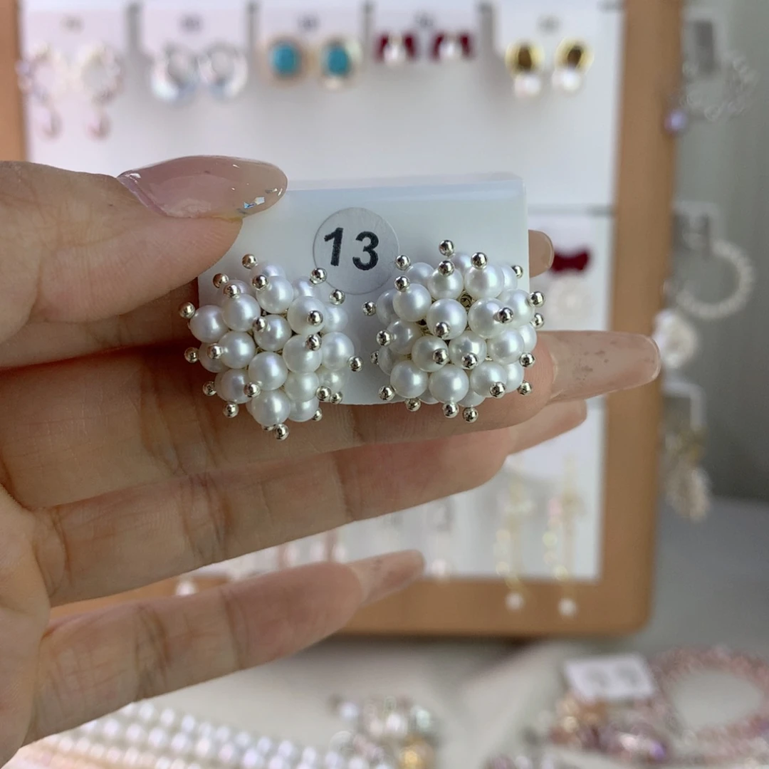 未镶嵌耳饰淡水珍珠