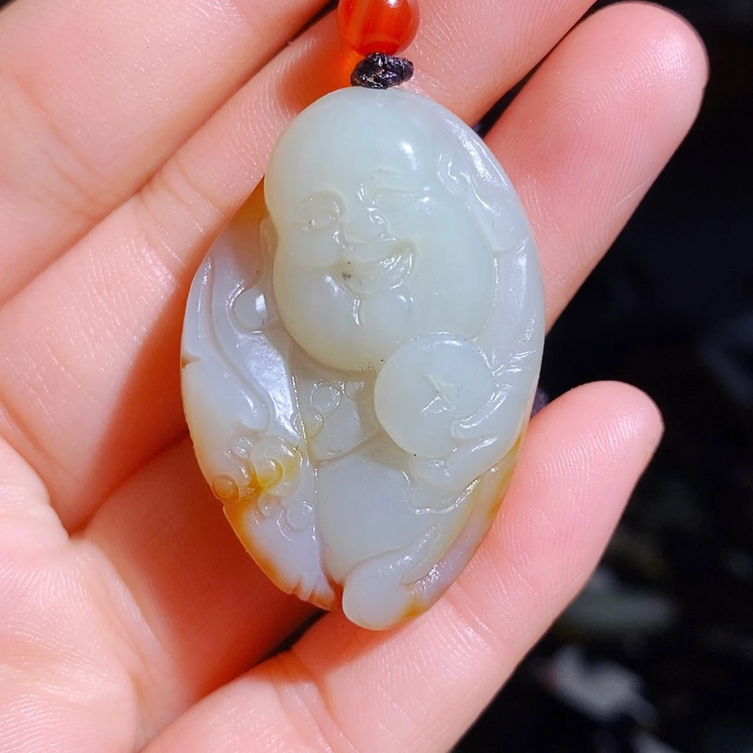 和田玉颈饰未镶嵌