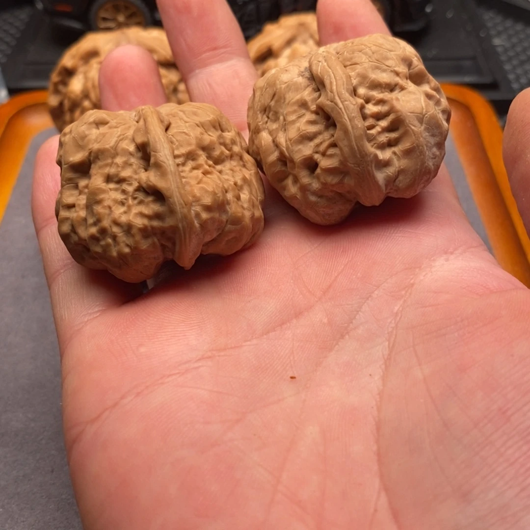 *****文玩核桃精品对一帆风顺