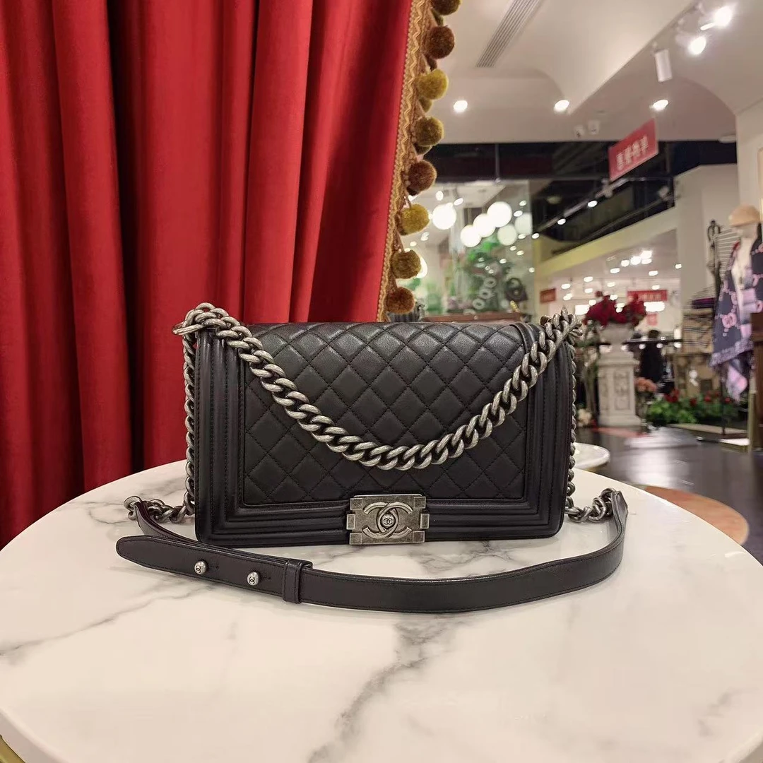 95新 Chanel/香奈儿 GGSLeboy中号黑银羊皮单肩包89203326