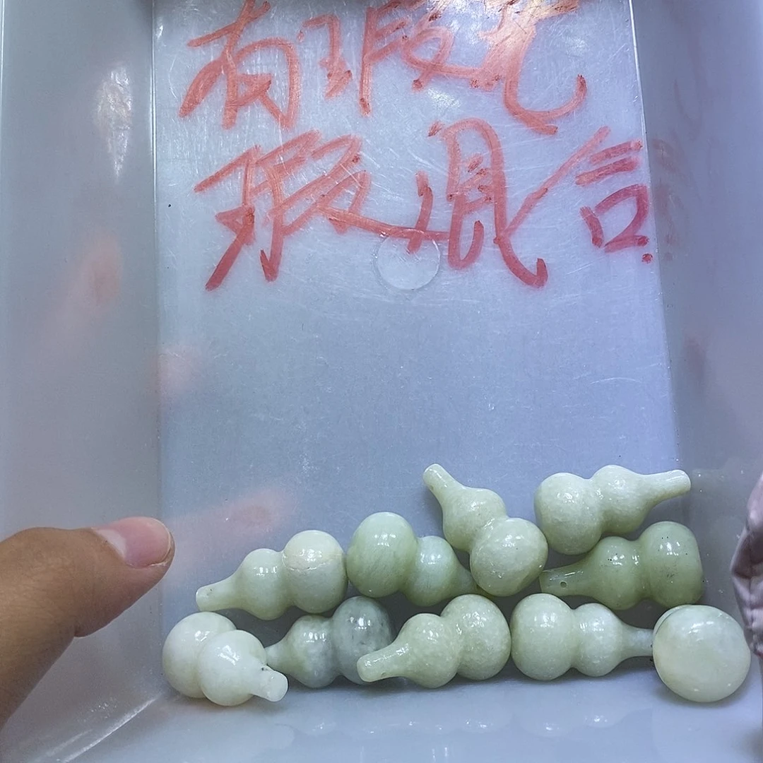 合金蛇纹石玉颈饰219