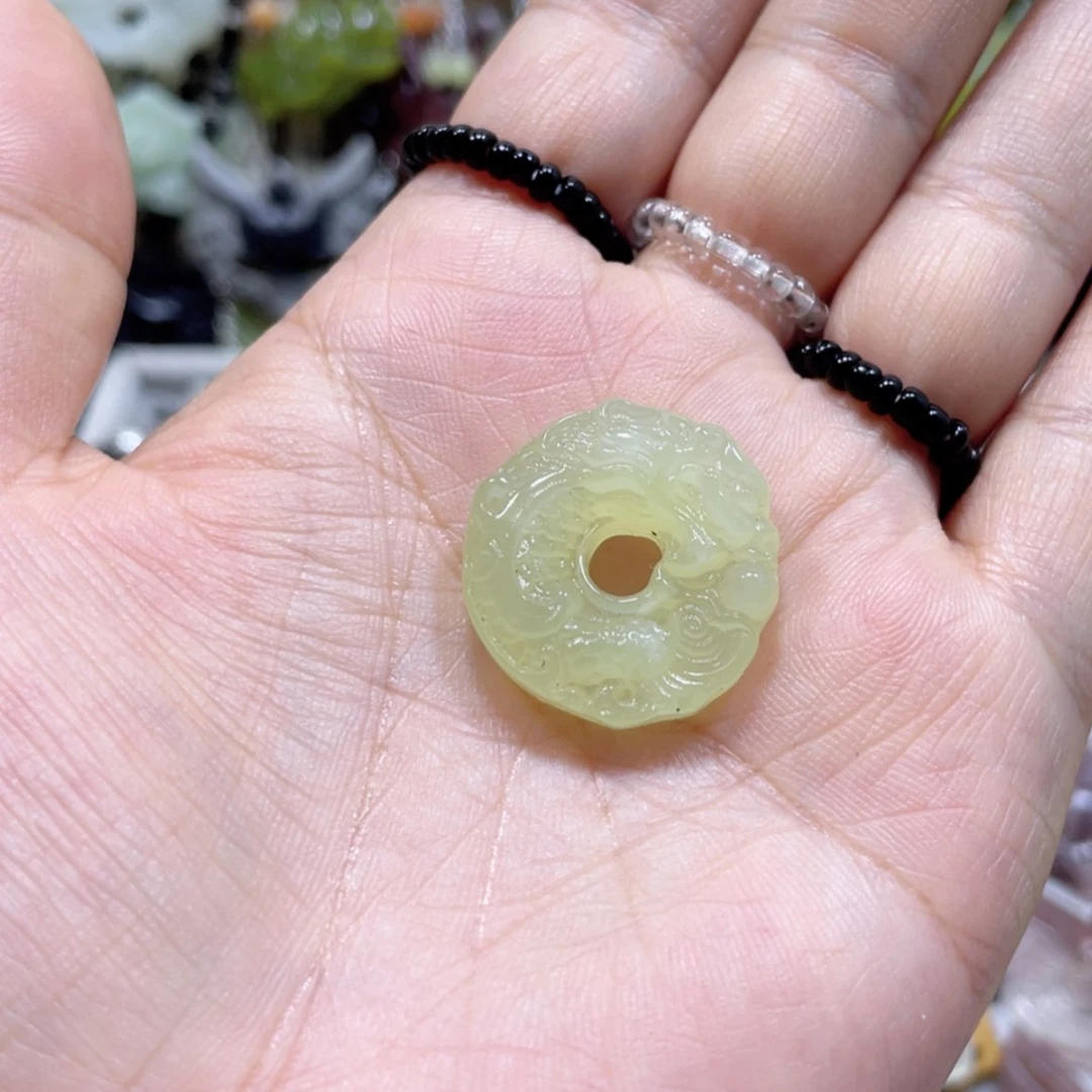 【闪购商品】岫玉未镶嵌颈饰65吊坠