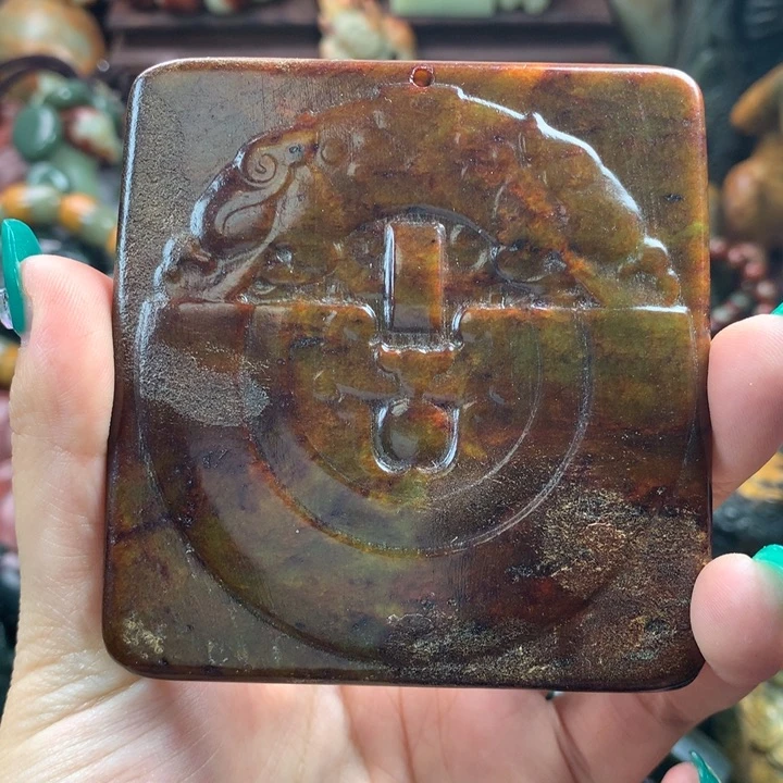 岫岩河磨玉（透闪石质玉）把件未镶嵌