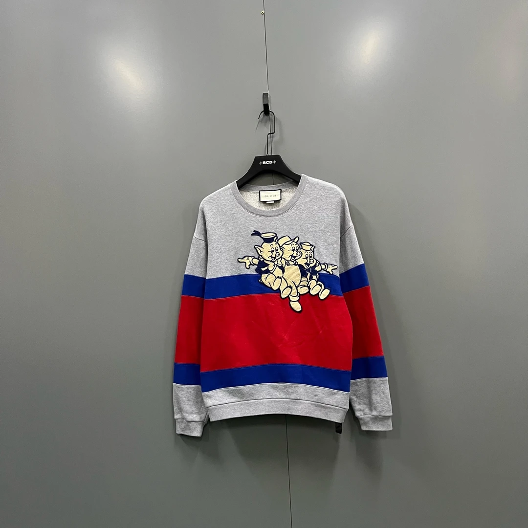 99新 GUCCI/古驰 h915 三只小猪卡通卫衣 S码 017585