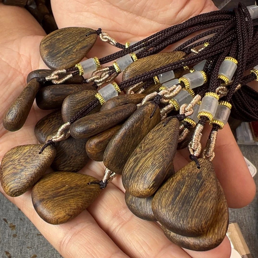 沉香碎屑沉香原材料水滴dz多样性发一