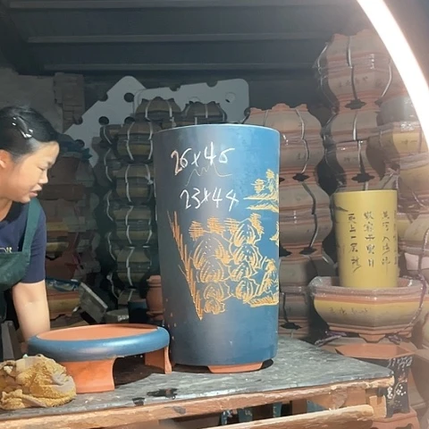紫砂花盆桶盆一个