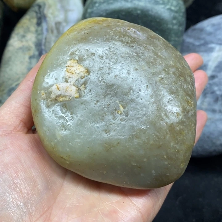 未镶嵌和田玉（糖玉）挂件