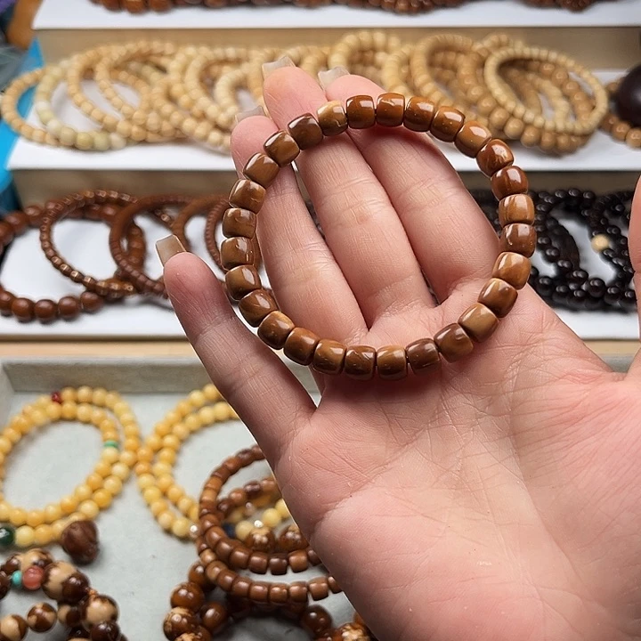 库克手串瑕疵有裂直切8*7