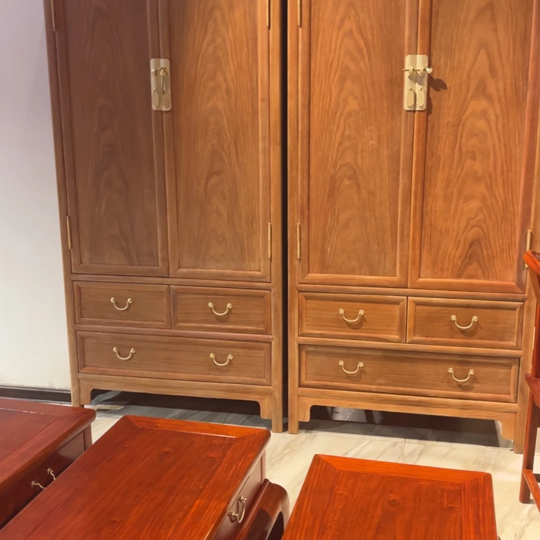 古***展案台花梨木类缅甸花梨木衣柜