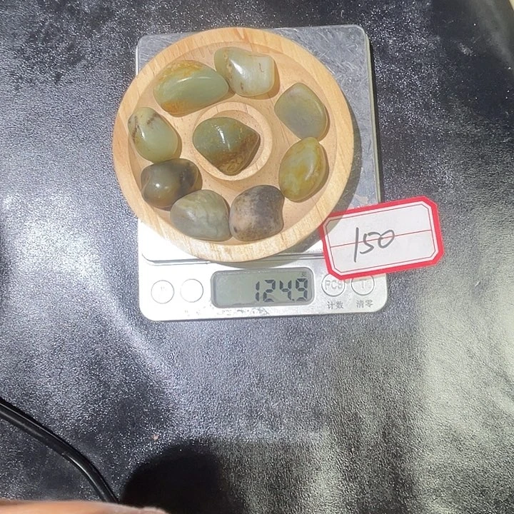 和田玉未镶嵌颈饰150