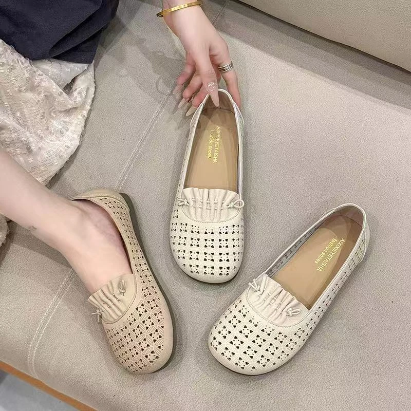 C2190新款镂空舒适百搭软底褶皱透气小单鞋仓