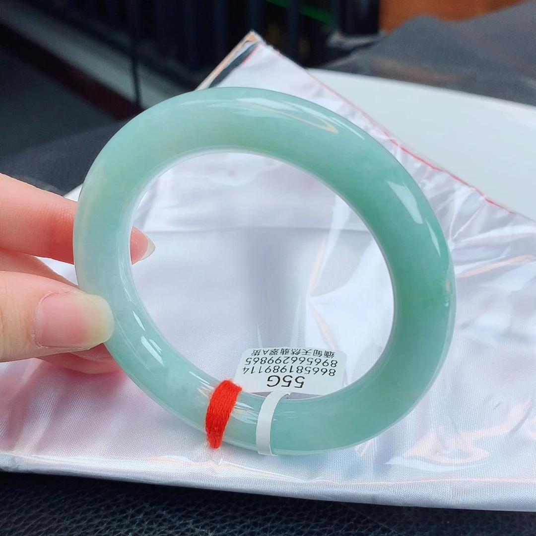 翡翠手镯未镶嵌缅甸天然翡翠a货