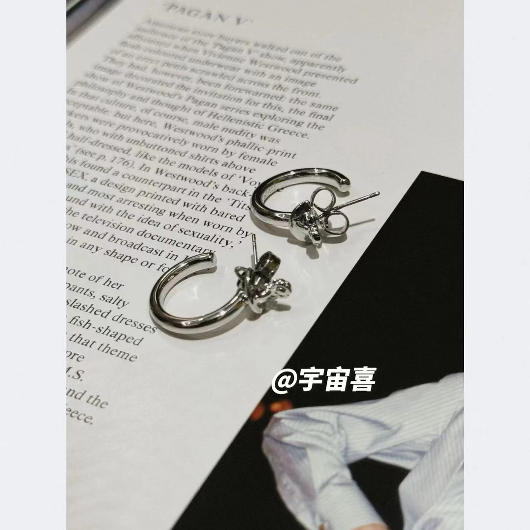 铜合金耳饰 D2-122【银色金属c型迷你星球耳圈】