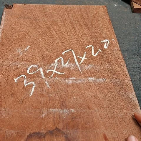 紫檀木类端景台缅甸花纹板维修基金